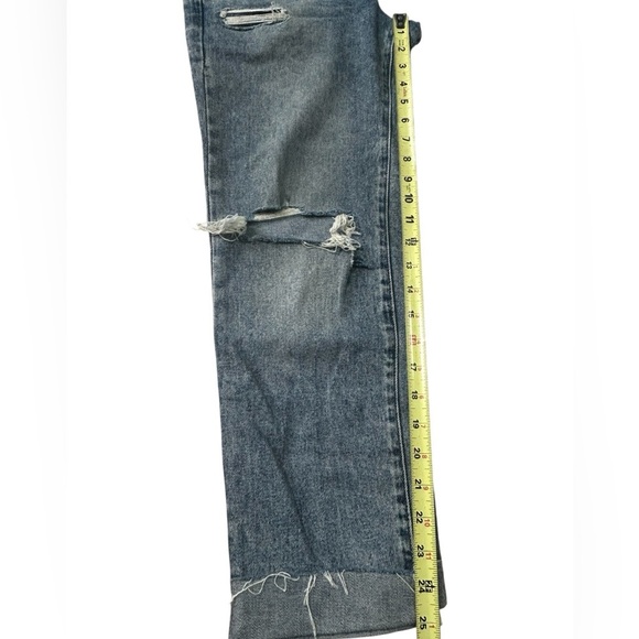 GAP Denim Girlfriend Blue Relaxed Fit Distressed Jeans, Size 4/27 - Picture 4 of 7